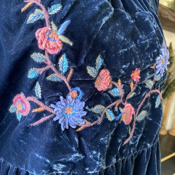 April Cornell Jewell Collection Midnight Blue Velvet Dress Sz M Embroidered - Picture 4 of 13